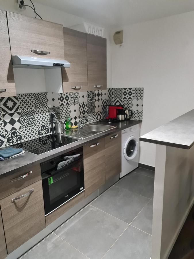 Le Jules Val - Studio Cosy En Residence + Parking + Wi-Fi Evry-Gregy-sur-Yerre Экстерьер фото